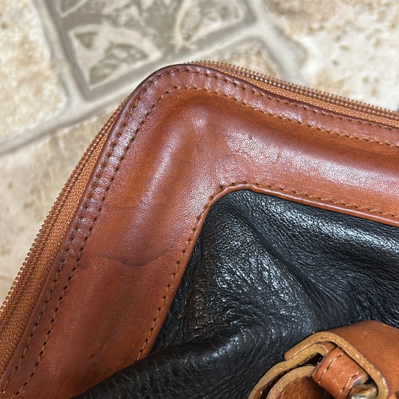 Valentina Shoulder Bag - Picture 9 of 12